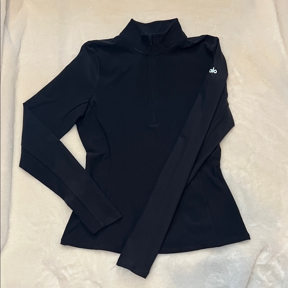 ALO Yoga Women’s 1/2 Zip Pullover